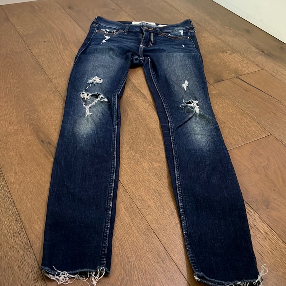 Hollister  low rise super skinny Jean